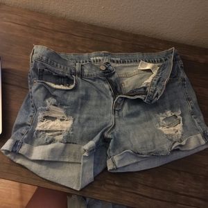 Old Navy boyfriend jean shorts med-wash size 12